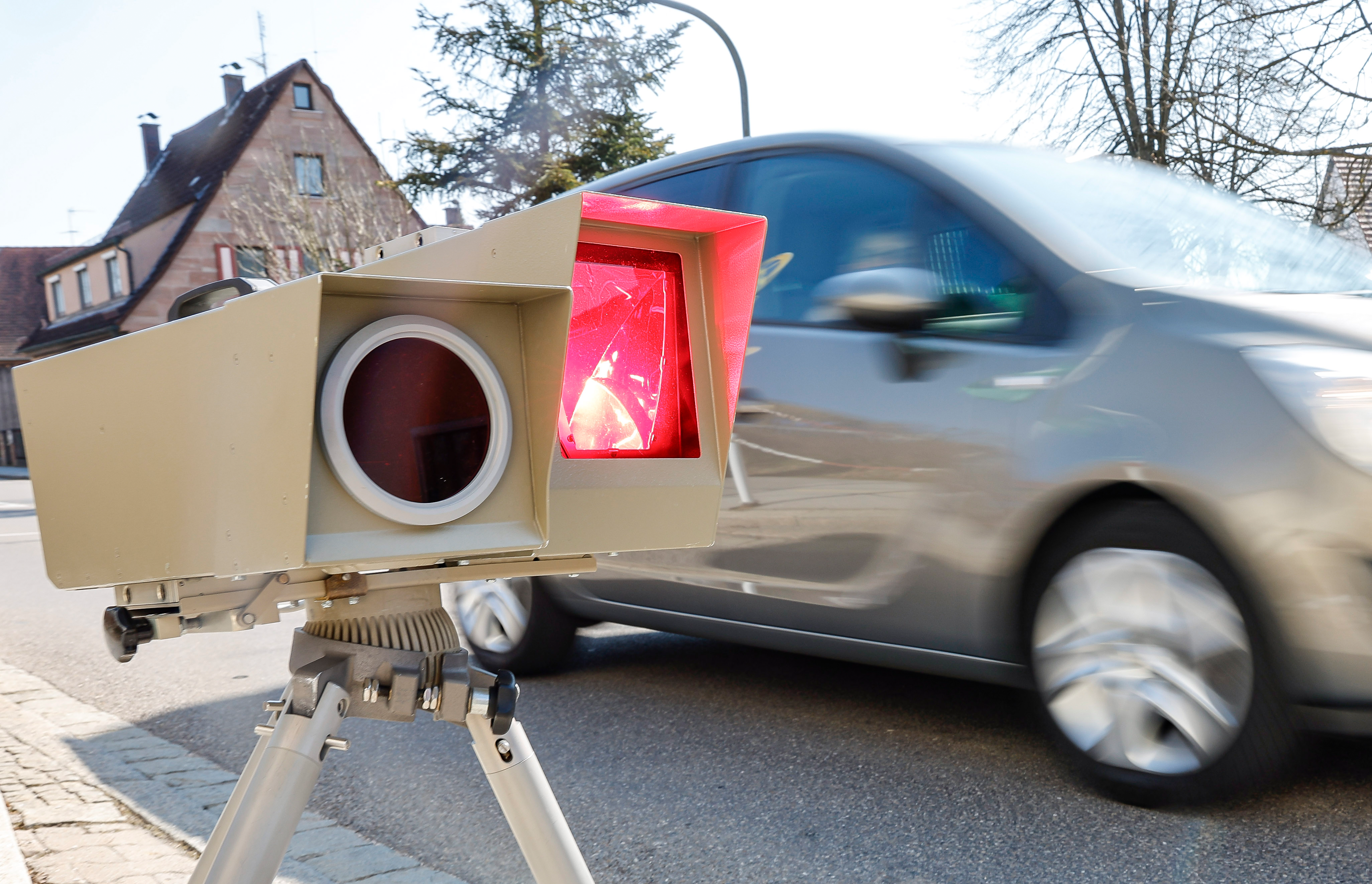 Ist es in Florida illegal, einen Radarwarner in Ihrem Auto zu