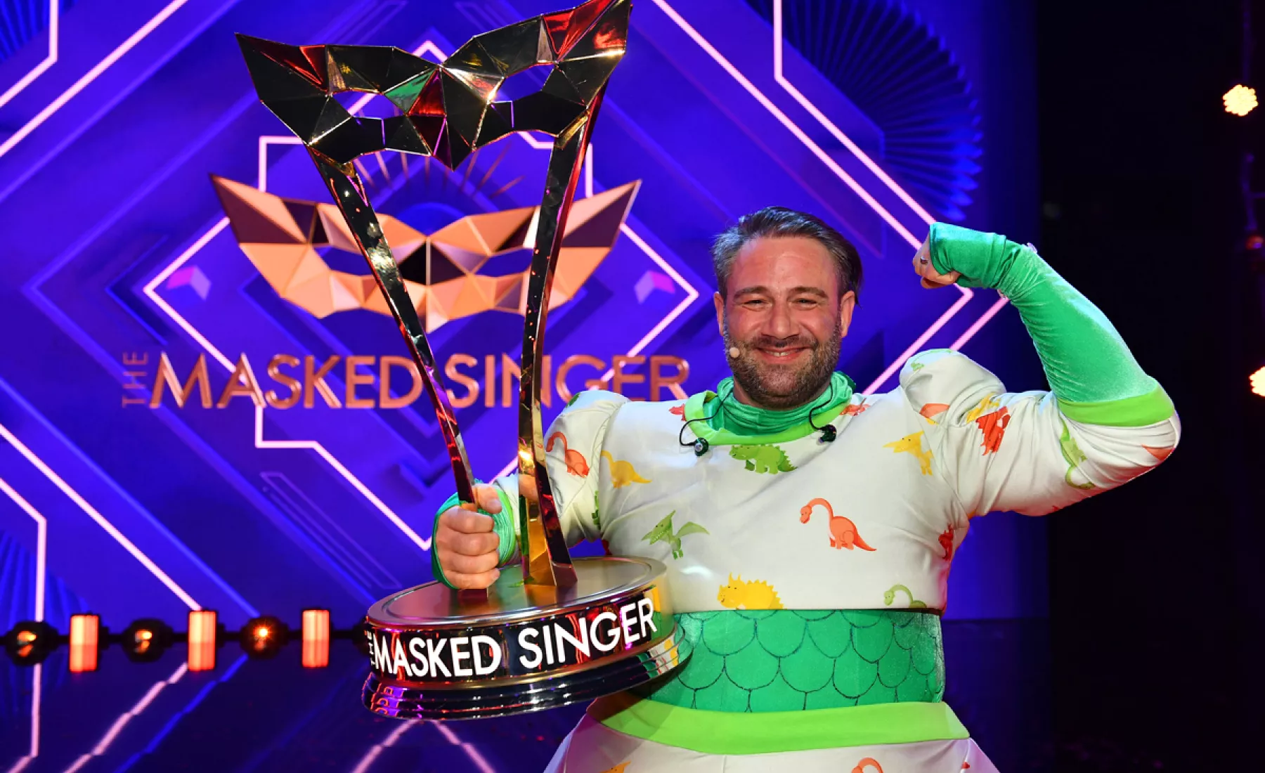 Sänger Sasha gewinnt die 4. Staffel von The Masked Singer