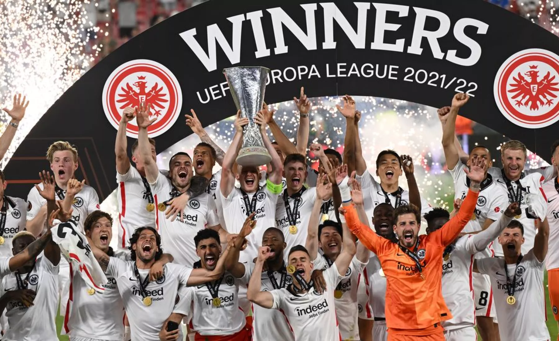 Eintracht Frankfurt feiert den Sieg in der Europa League