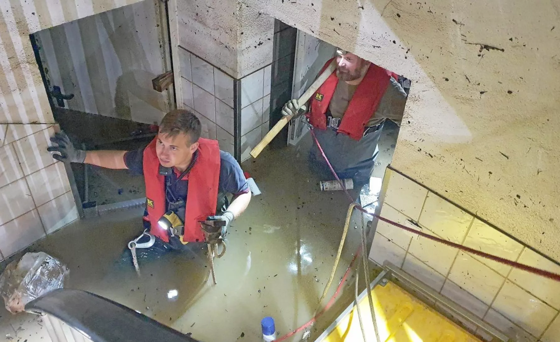 Feuerwehr Braunschweig bei Hochwassereinsatz