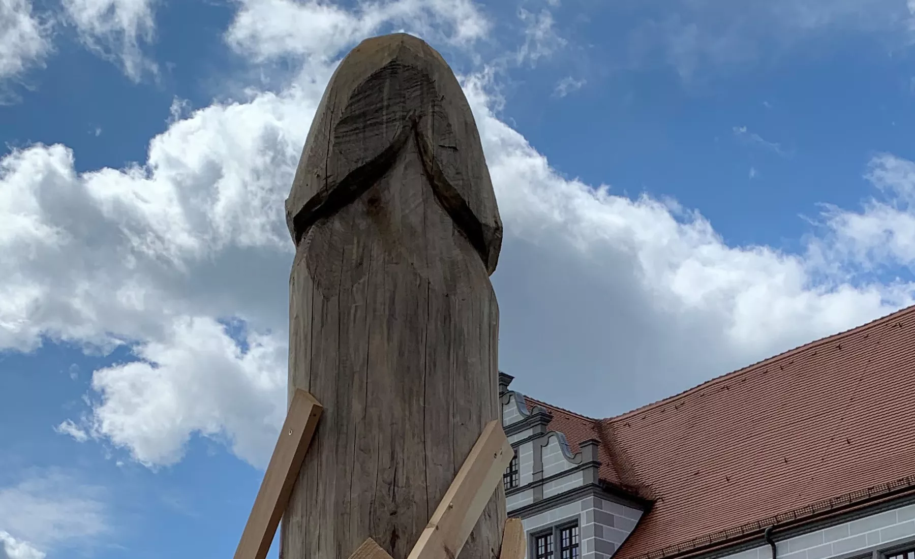 Spargel Holzskulptur in Torgau