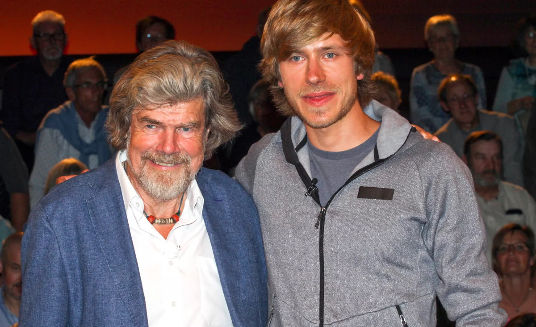 Reinhold Messner (l), Südtiroler Extrembergsteiger, und sein Sohn Simon Messner 