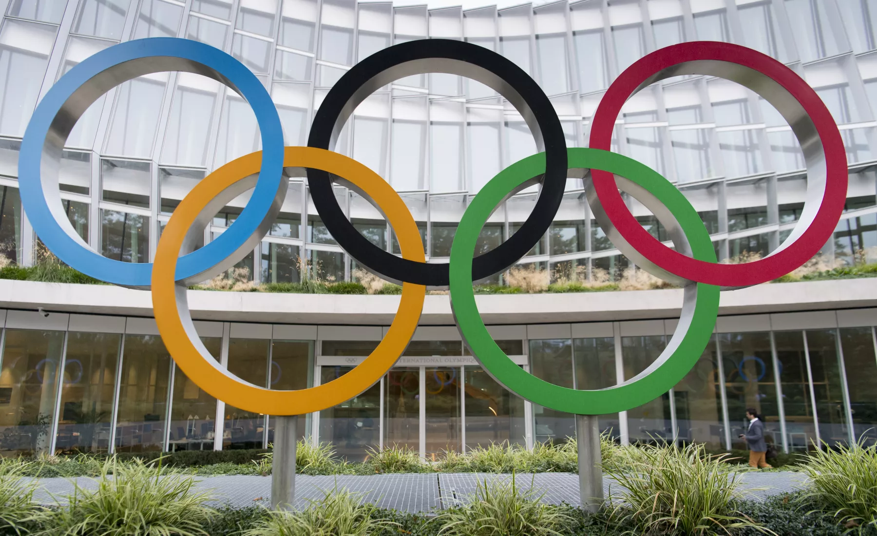 Olympische Ringe am IOC-Olympiahaus in Lausanne 
