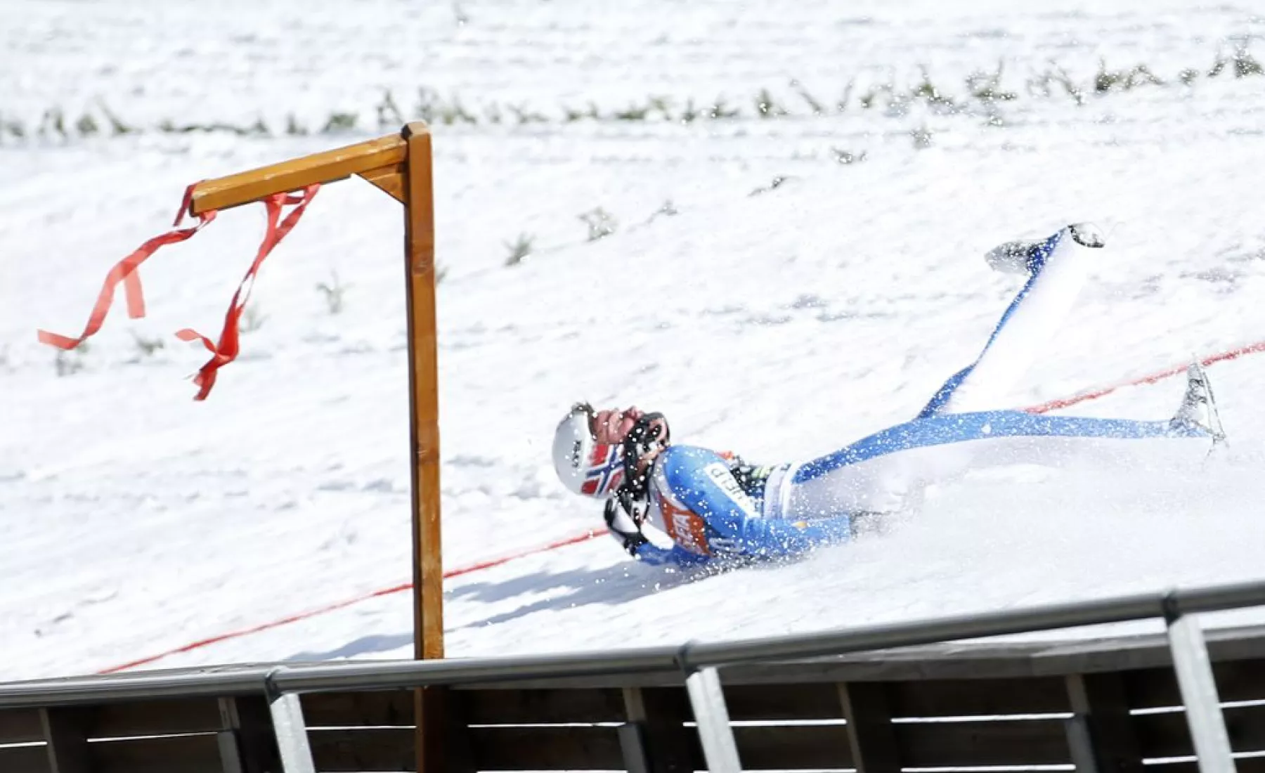 Sturz bei Skisprung-WM
