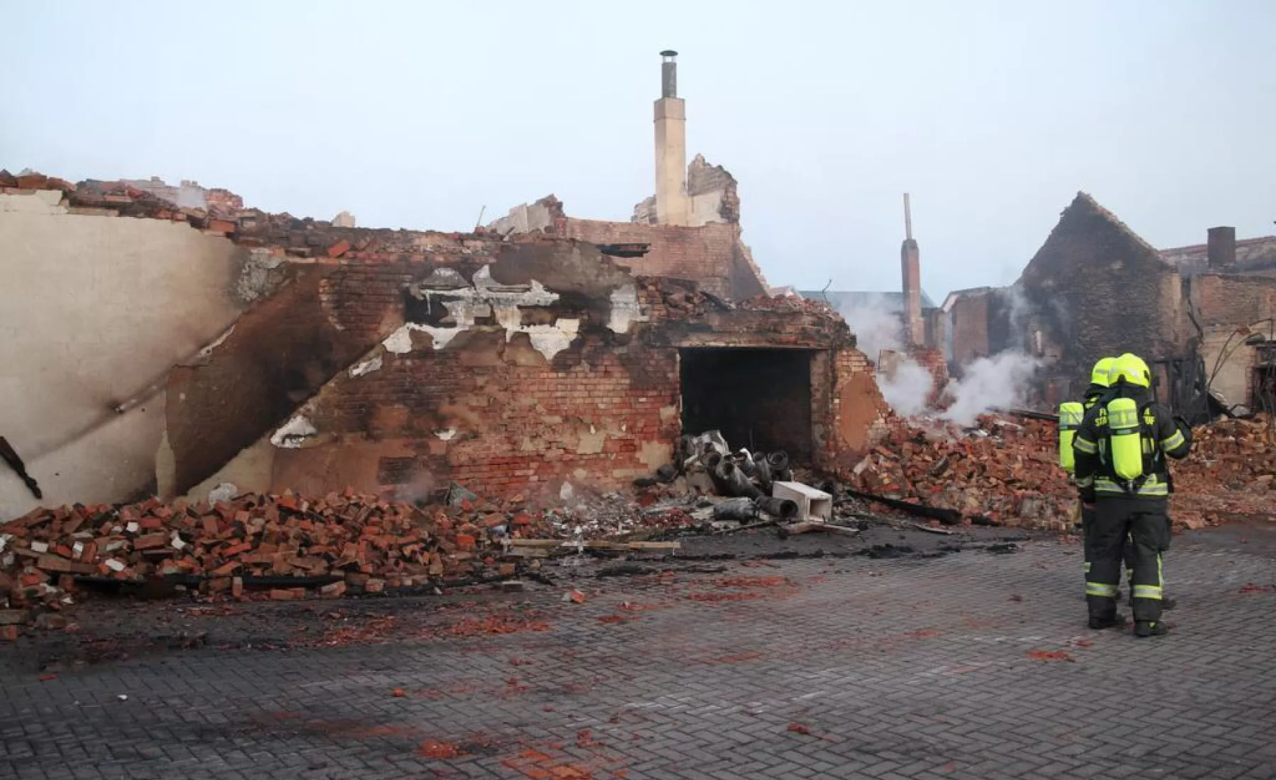 Brand in Thüringen zerstört Vierseitenhof