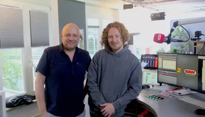 Michael Schulte und Ingolf Kloss 2023 im radio SAW Funkhaus