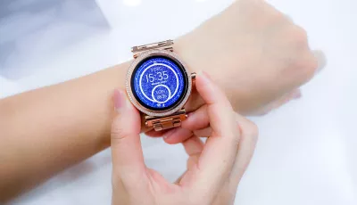 Armbanduhr