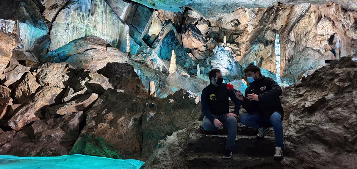Markus Mende und Michel Holzberger in der Baumannshöhle